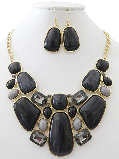 GOLD BLACK GEOMETRIC BIB NECKLACE