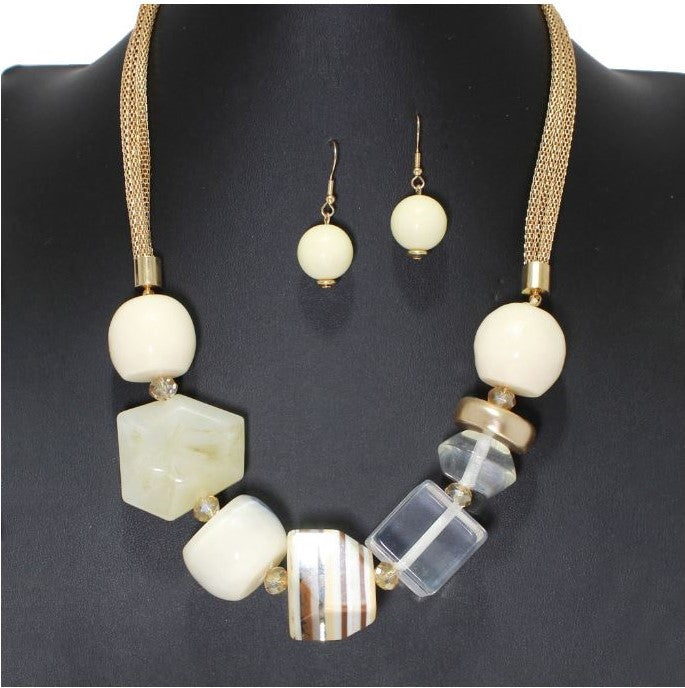 GOLD IVORY BEADED NECKLACE