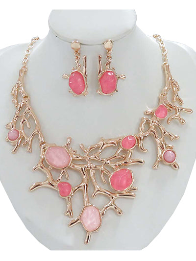 PINK GOLD METAL GLASS BIB NECKLACE