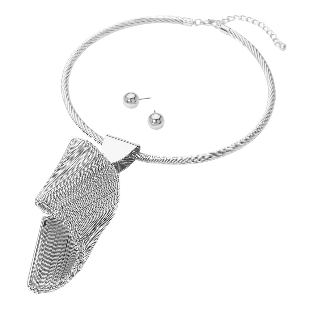 SILVER OVERSIZED METAL WIRE ABSTRACT SWIRL PENDANT NECKLACE