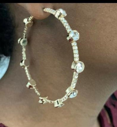 Earrings - Circle of Stones - Gold