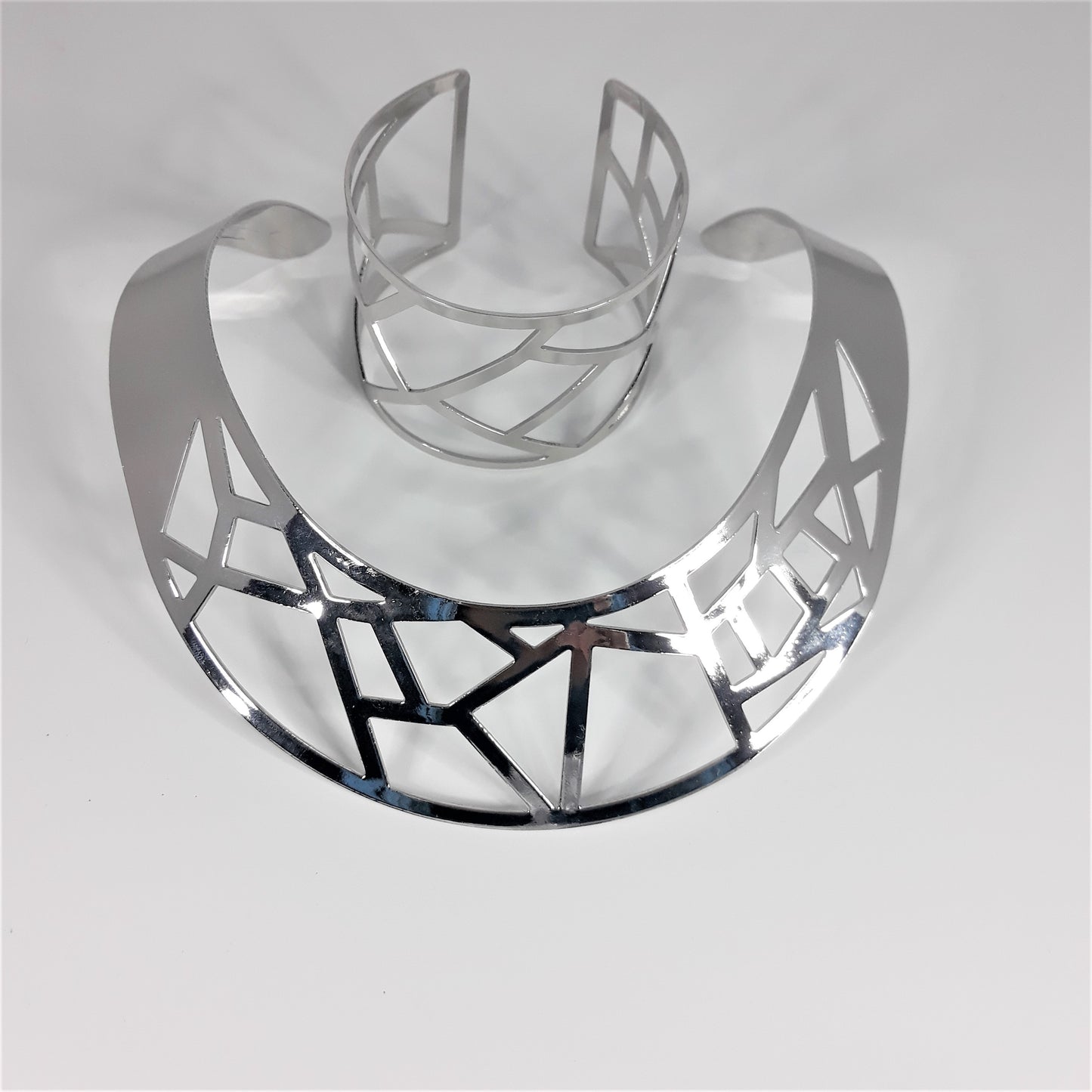 Necklace Set - Silver Cutout Design Necklace & Bracelet