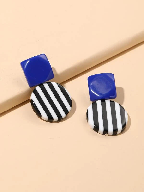 GEOMETRIC RESIN BEAD STATEMENT NECKLACE and RESIN GEOMETRIC EARRINGS