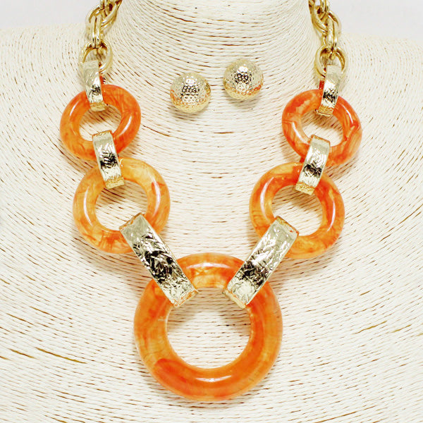 GOLD/ORANGE, ROUND CELLULOID ACETATE with METAL LINK NECKLACE SET