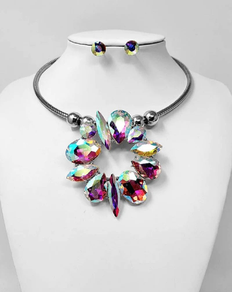 AB & Gold Cinch Necklace