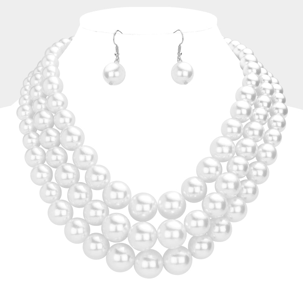 TRIPLE STRAND PEARL NECKLACE