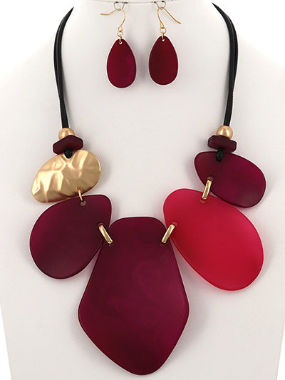 MULTI BURGUNDY ACETATE, CORD STATEMENT NECKLACE SET