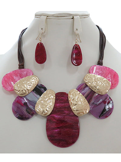 GOLD MULTI-COLORED OVAL BIB NECKLACE SET