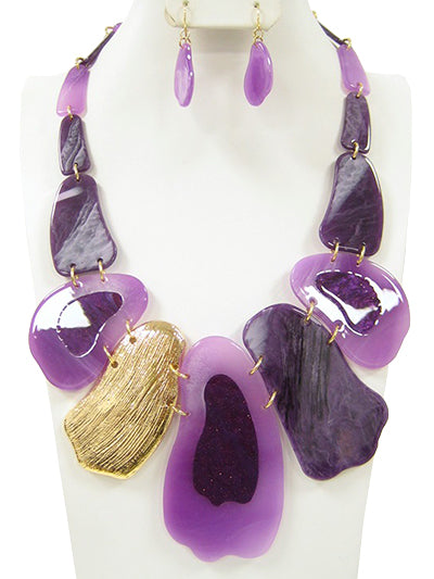 PURPLE GOLD BIB NECKLACE