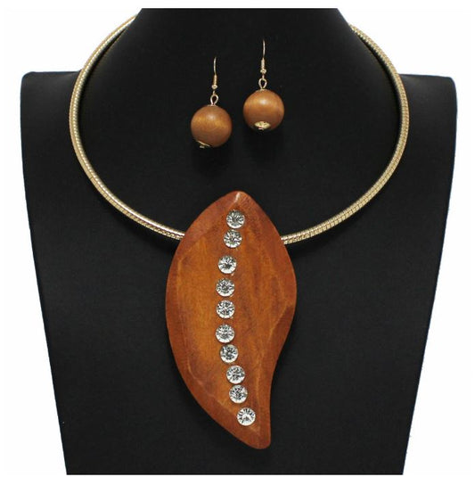 WOOD RHINESTONE ACCENT CHOKER