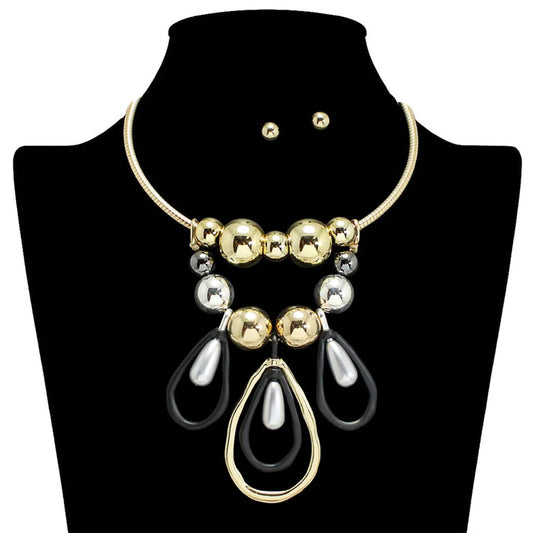 TEARDROP ACCENTS BOLD BEADED STATEMENT CHOKER NECKLACE