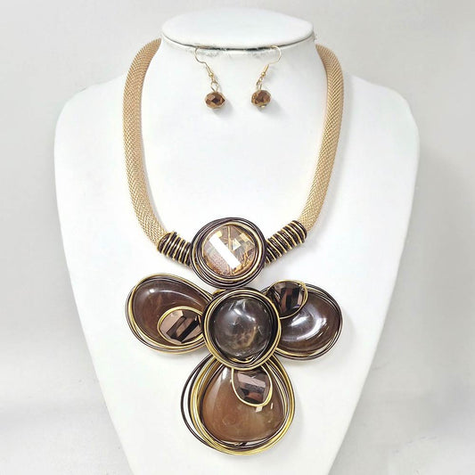 Oversized Wired Round Stone Petal Floral Pendant Accent Statement Necklace