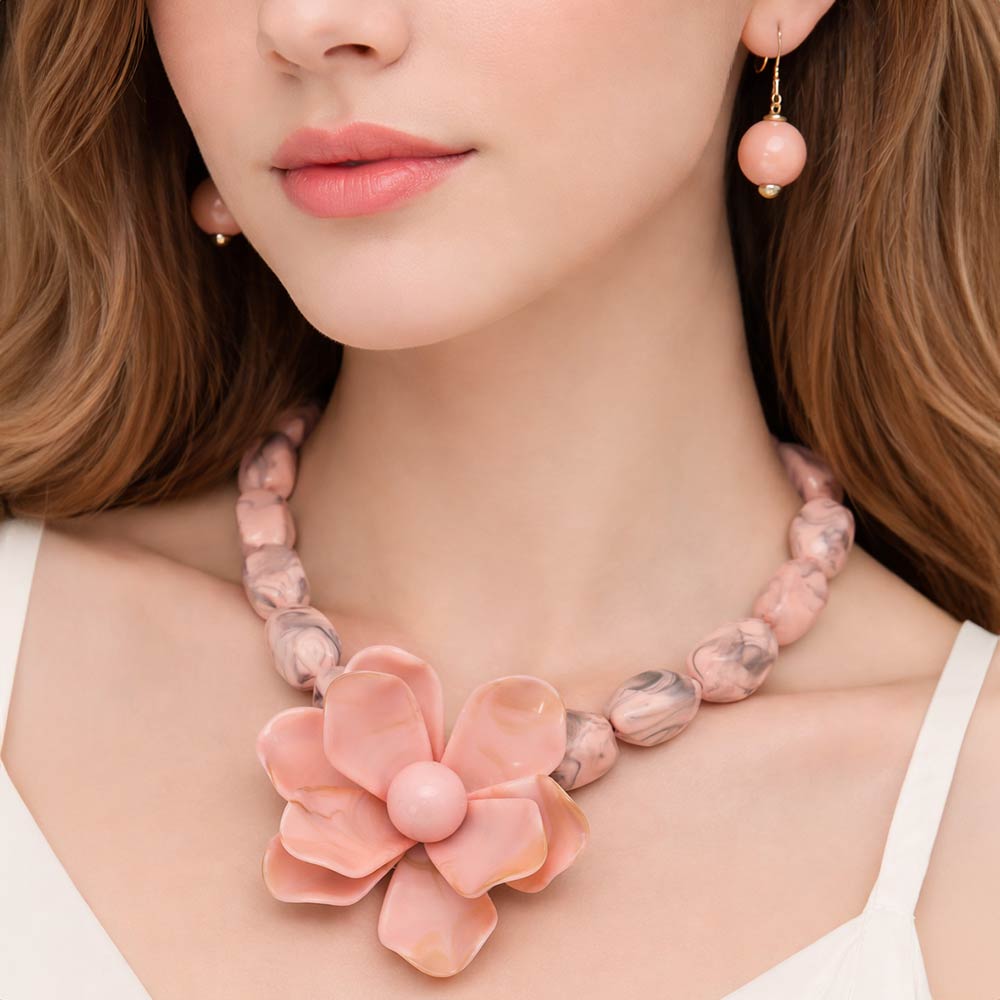 PINK BOLD OVERSIZED FLOWER BEADED MARBLED NECKLACE