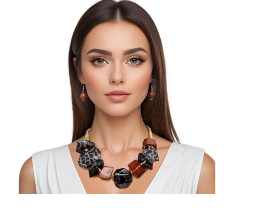 BEADED LEOPARD & BROWN CHUNKY NECKLACE