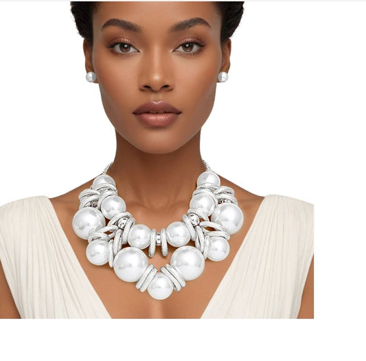 JUMBO WHITE PEARL SILVER LINK NECKLACE