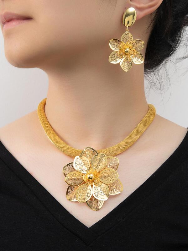 FLOWER DECOR NECKLACE & EARRINGS