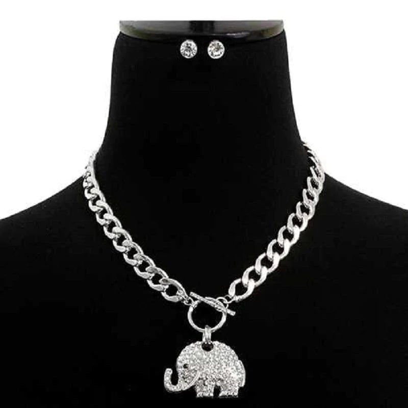 RHINESTONE PAVE ELEPHANT PENDANT CHAIN TOGGLE NECKLACE