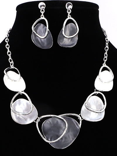 FASHION BIB CIRCLE GREY NECKLACE SET